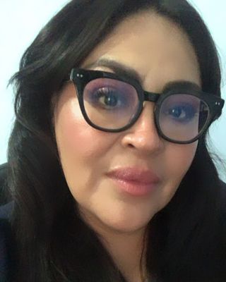 Foto de Claudia Belen Díaz Martinez - Salud Emocional del Bajio, Dr. en Psicología, Psicólogo