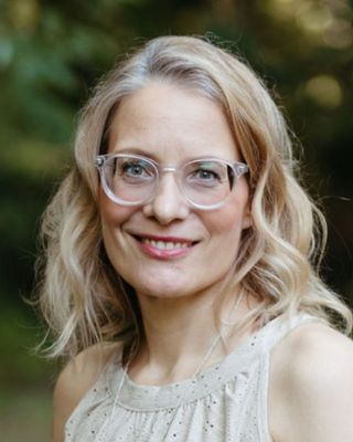 Photo of Amanda D Swadinsky, Counselor, MA, LCMHCA