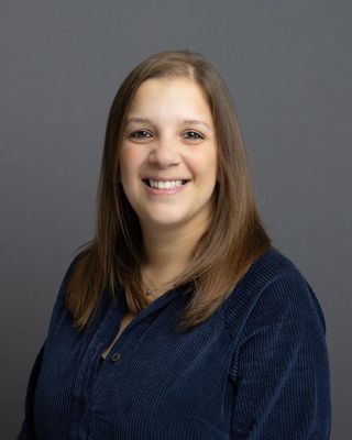 Photo of Katie Steingold, Counsellor, MNCPS Acc.