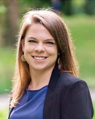 Photo of Dr. Amanda Fisher, Psychologist, Ph.D.