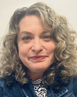 Photo of Vicki Hess, Clinical Social Work/Therapist, LCSW